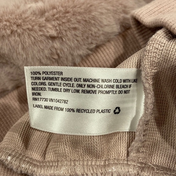 Wild Fable Faux Fur Sweater Size Large Pre-Owned - Picture 8 of 8